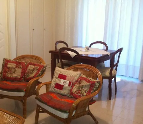 La Perla Bianca Acomodação com café da manhã 